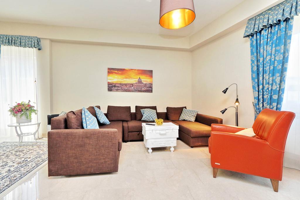 Oksana'S Bernadette Apartment — Foto 1